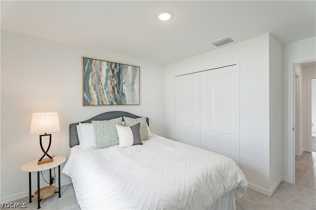 3029 Ne Juanita Place. Cape Coral, FL 33909