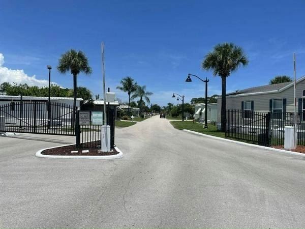 7299 43Rd Way N. Riviera Beach, FL 33404
