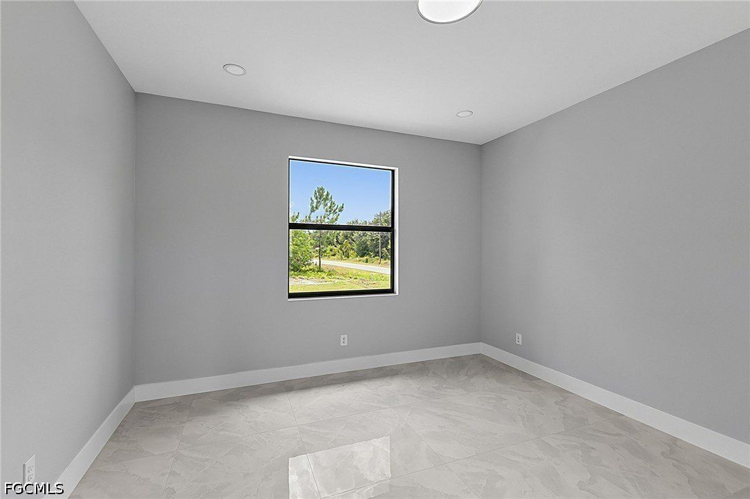 531 Frank Jewett Avenue S. Lehigh Acres, FL 33974