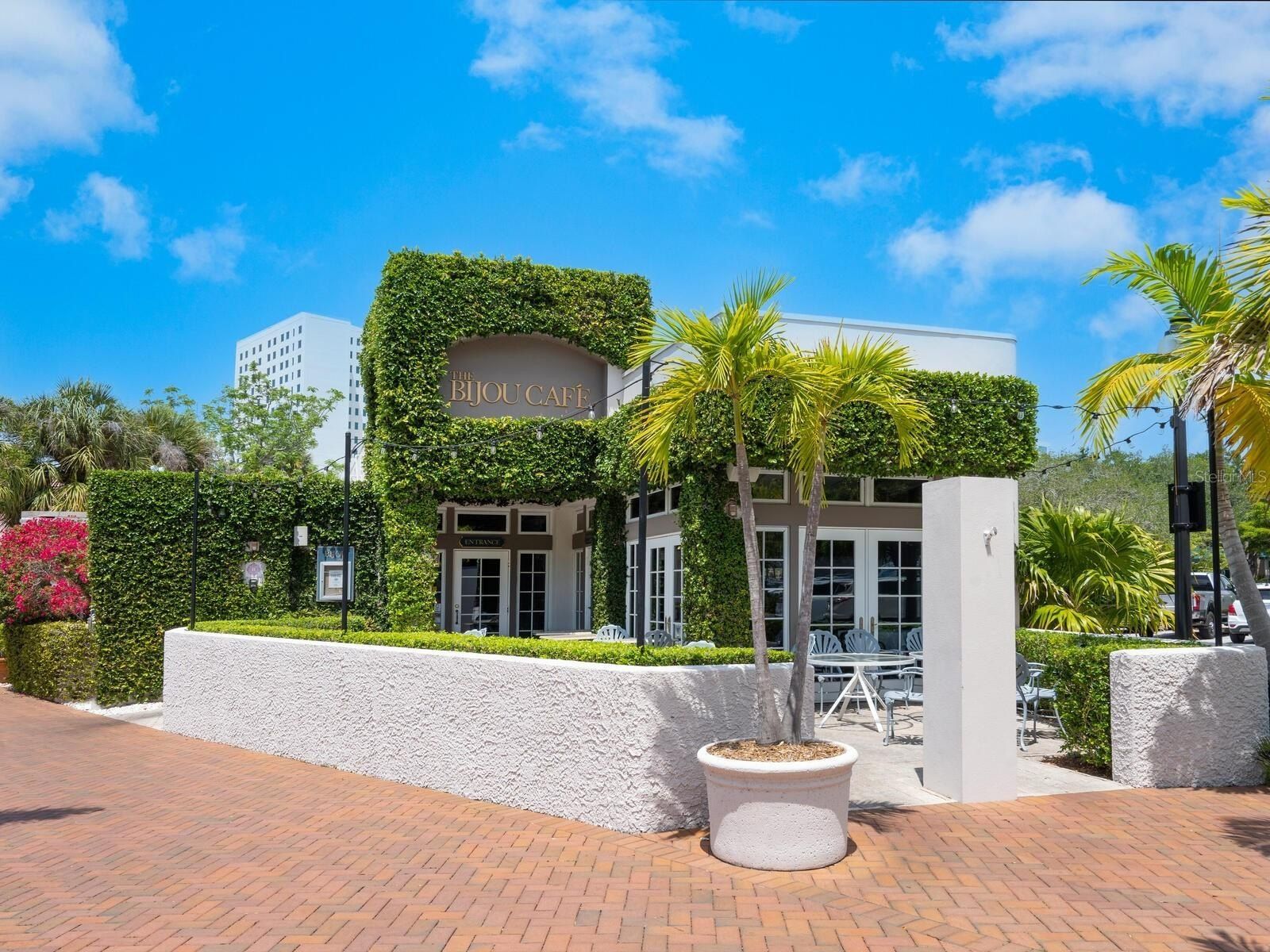 509 Spoonbill Way. Sarasota, FL 34236