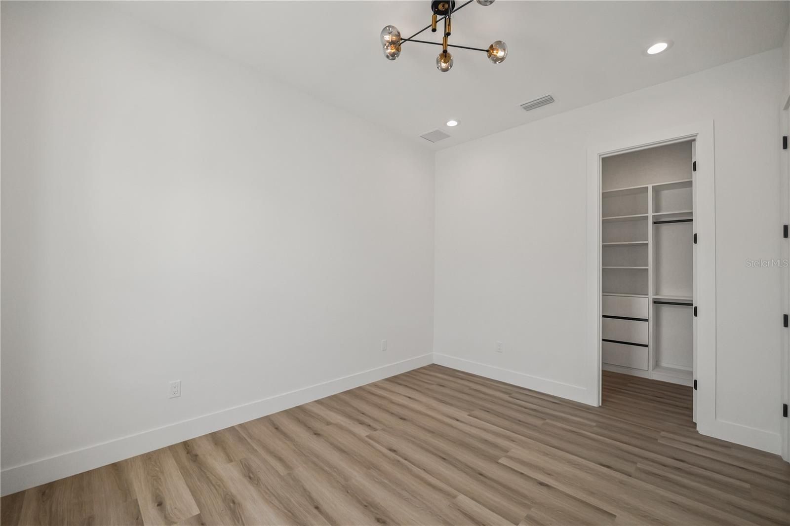 2308 12 N Elcoe Drive. Tampa, FL 33603