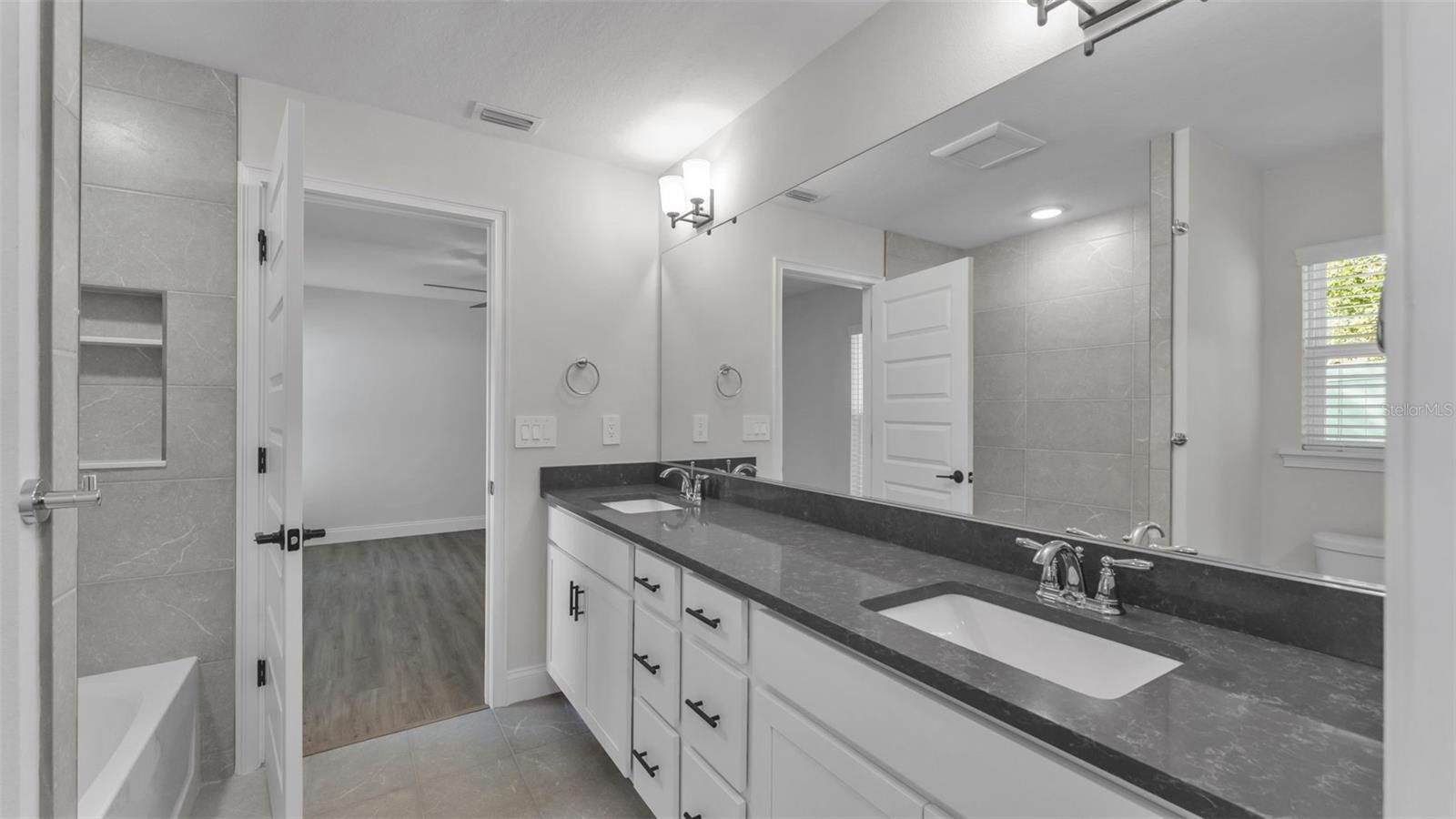 1242 Dorothy Street. Lakeland, FL 33815