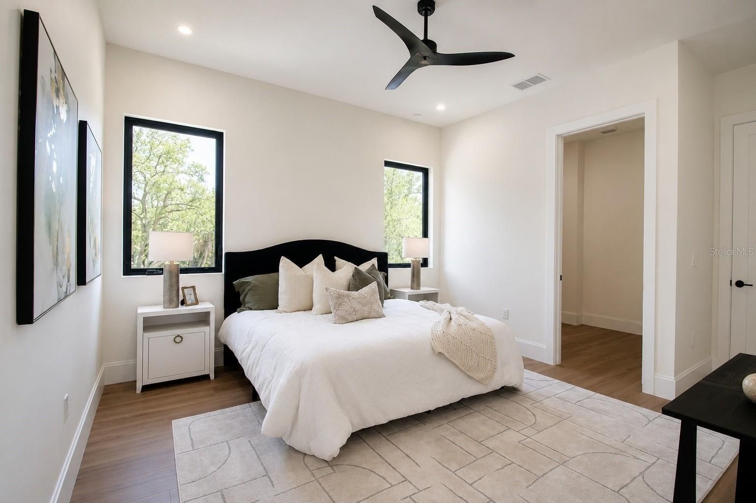 2121 Clematis Court. Sarasota, FL 34239