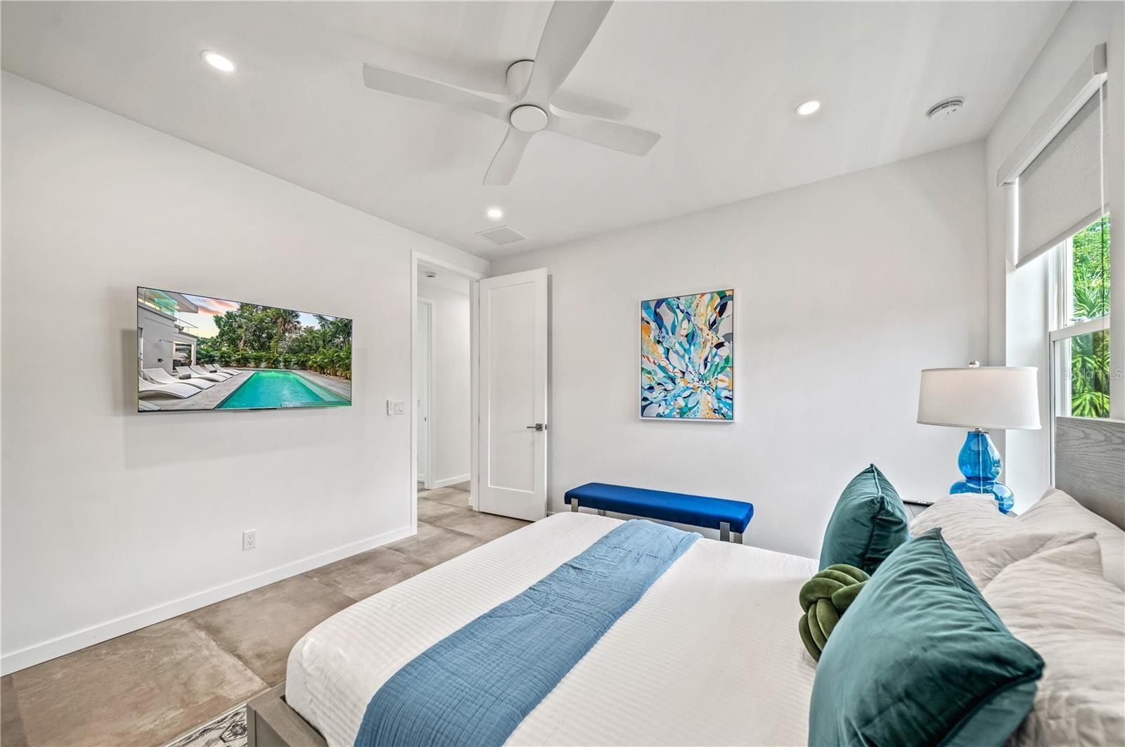2327 Hillview Street. Sarasota, FL 34239