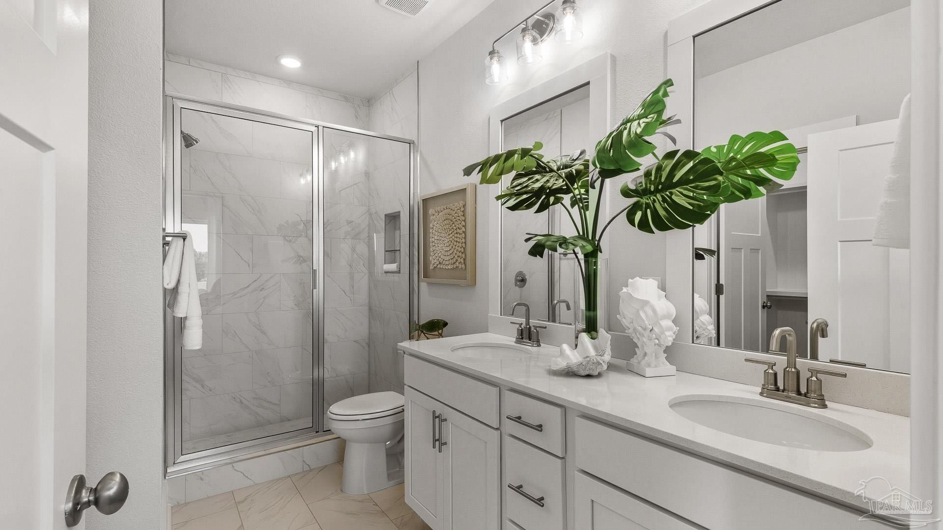 1350 W Zarragossa St. Pensacola, FL 32502