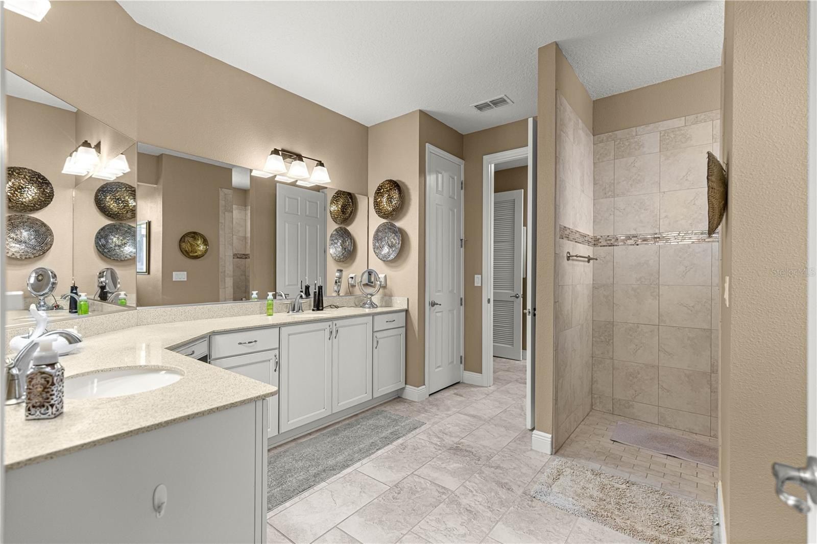 8689 Sw 93Rd Circle. Ocala, FL 34481