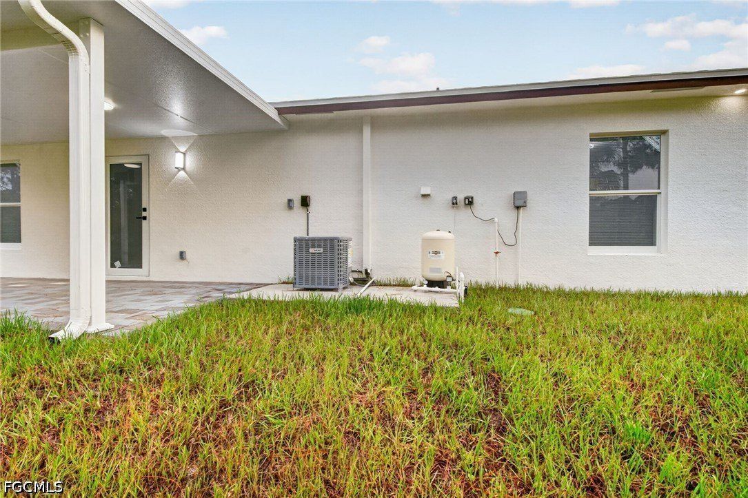 851 Calumet Street E. Lehigh Acres, FL 33974