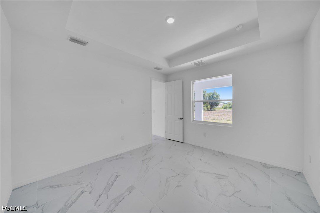 2805 26Th Street Sw. Lehigh Acres, FL 33976