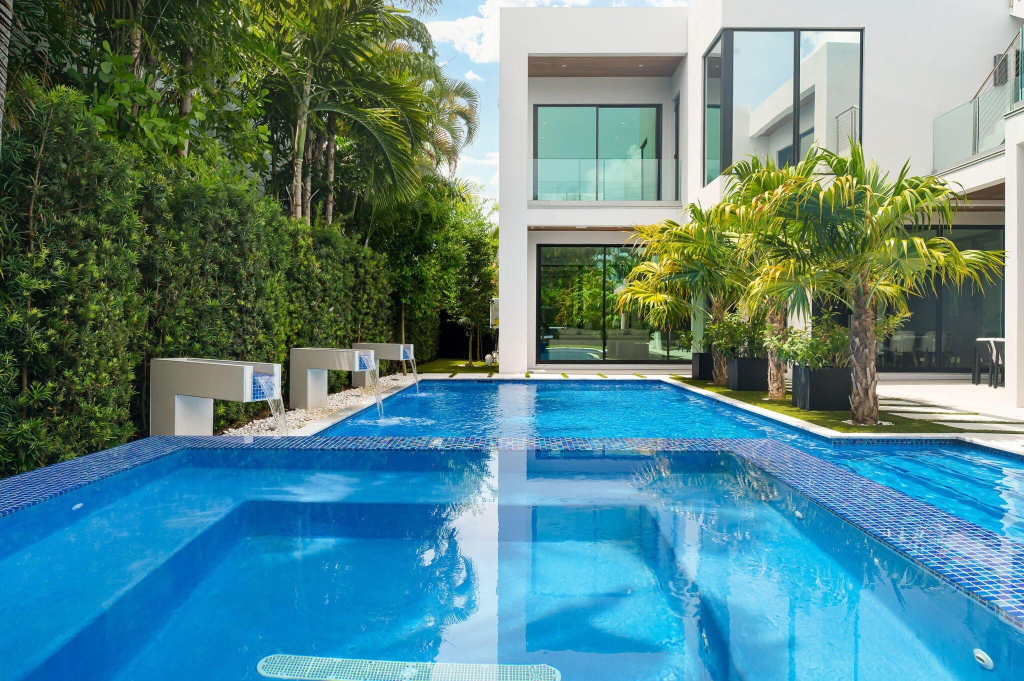 141 Cortez Road. West Palm Beach, FL 33405