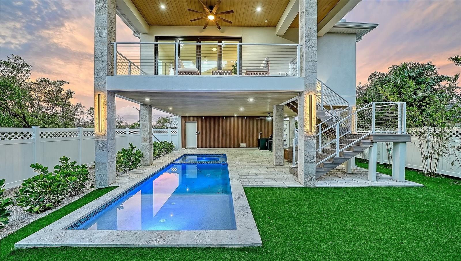 2908 Avenue B. Bradenton Beach, FL 34217