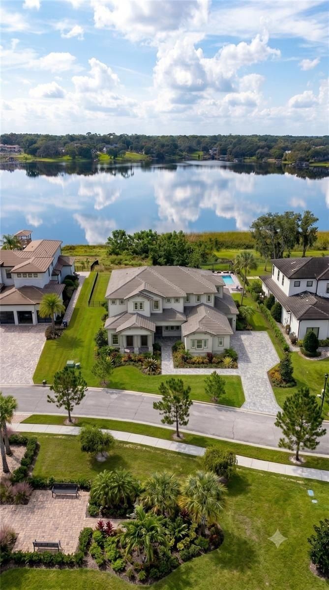 1330 Lake Olivia. Windermere, FL 34786