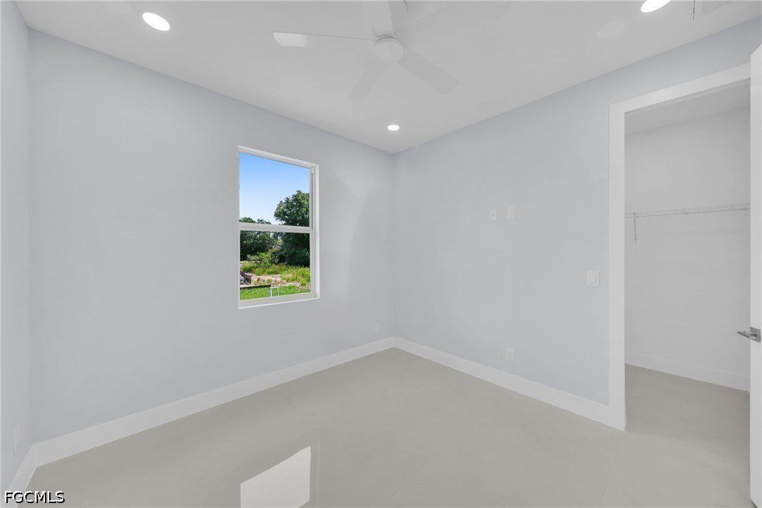 4119 17Th Street Sw. Lehigh Acres, FL 33976