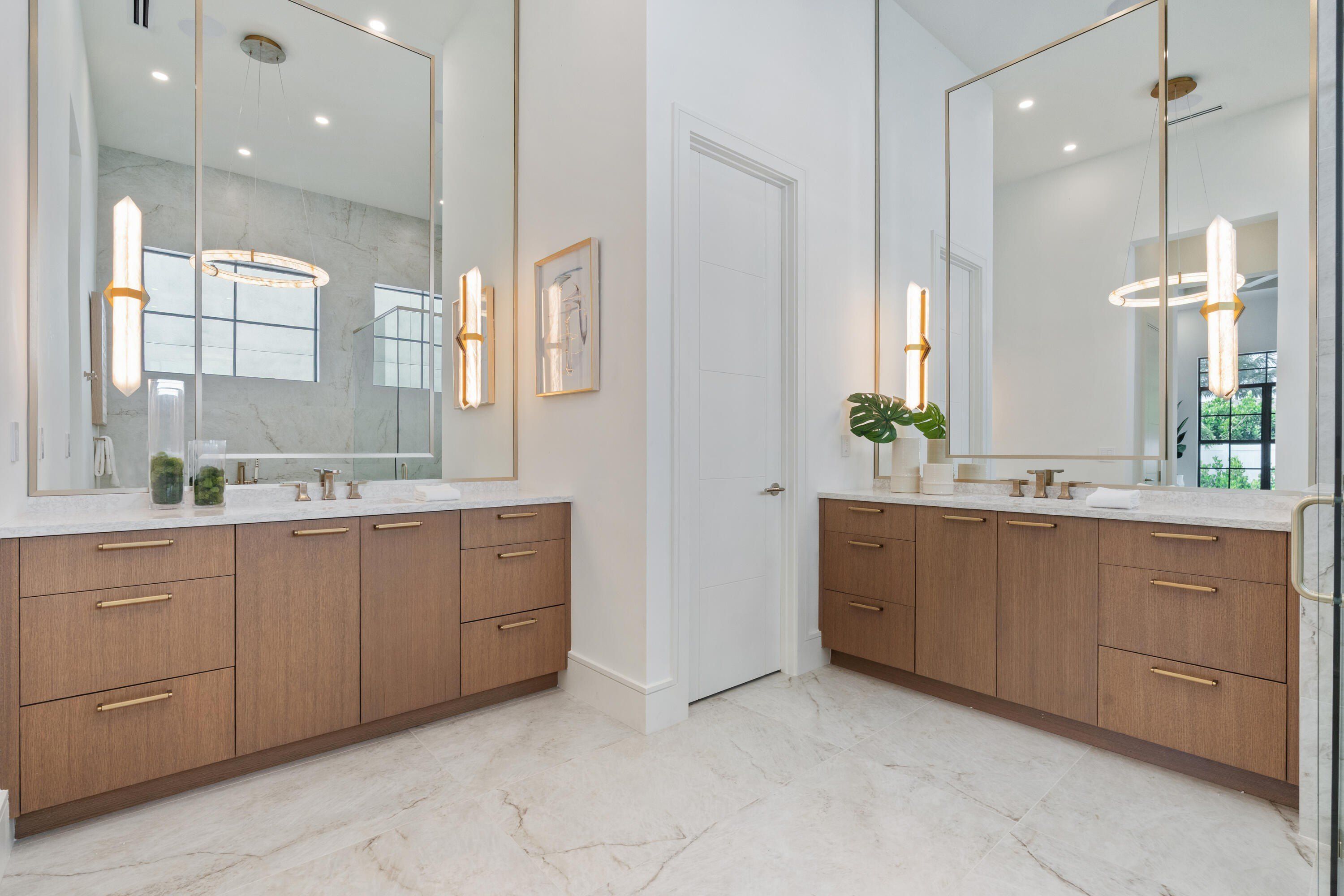 727 Sw 28Th Avenue. Boynton Beach, FL 33435