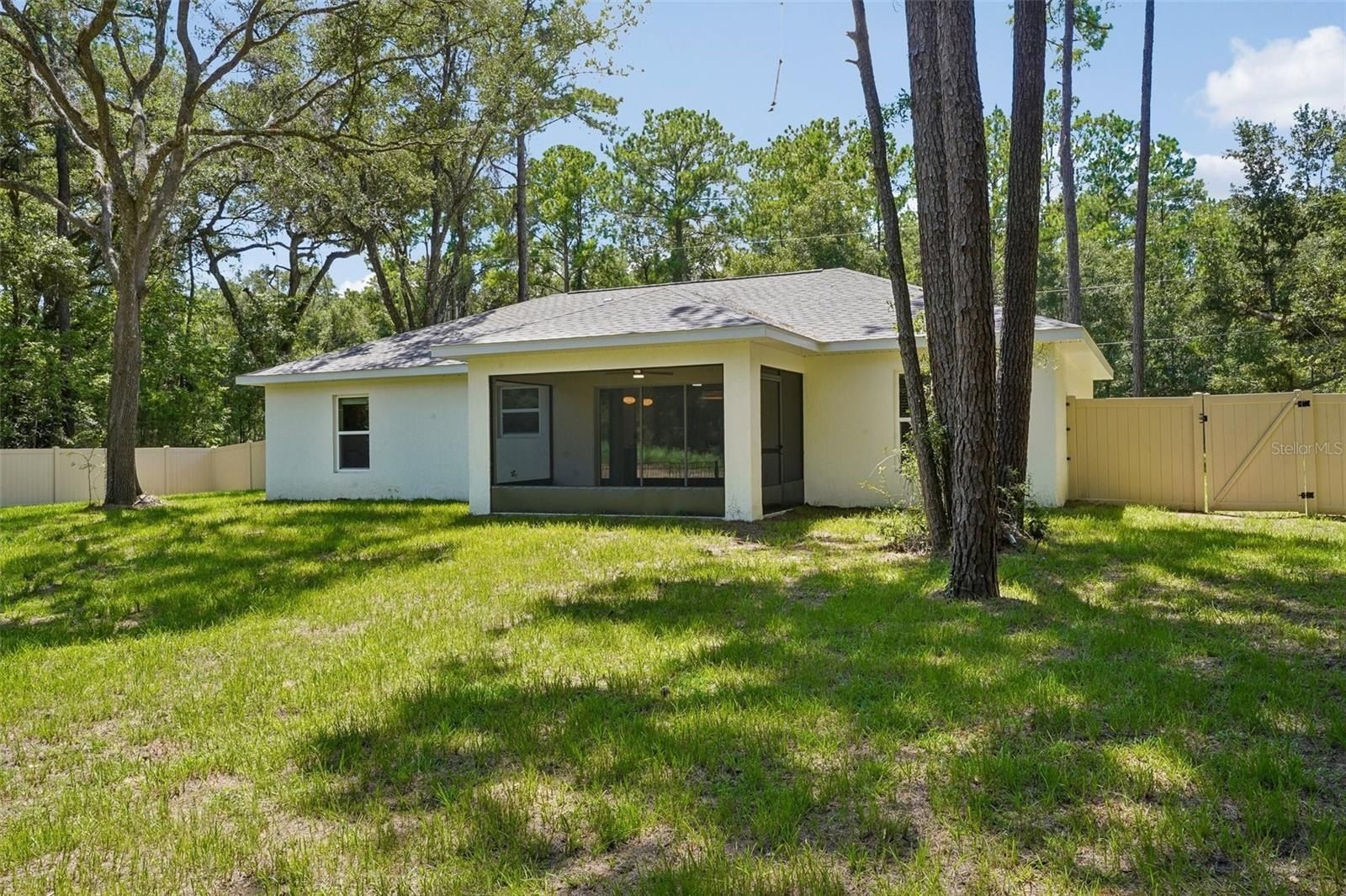 10115 N Athenia Drive. Citrus Springs, FL 34434