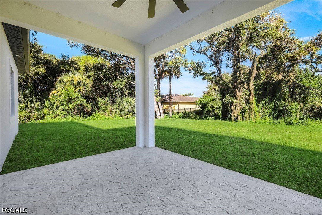 6044 Acorn Circle. Labelle, FL 33935