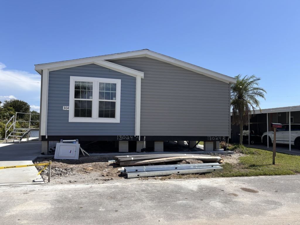 304 Netherland Ave. North Fort Myers, FL 33903