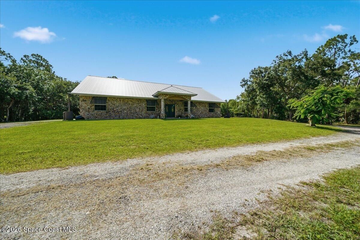 4207 Fortuna Avenue. Malabar, FL 32950