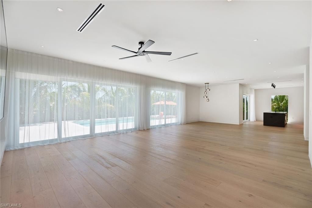 1135 Bluebird Ave. Marco Island, FL 34145