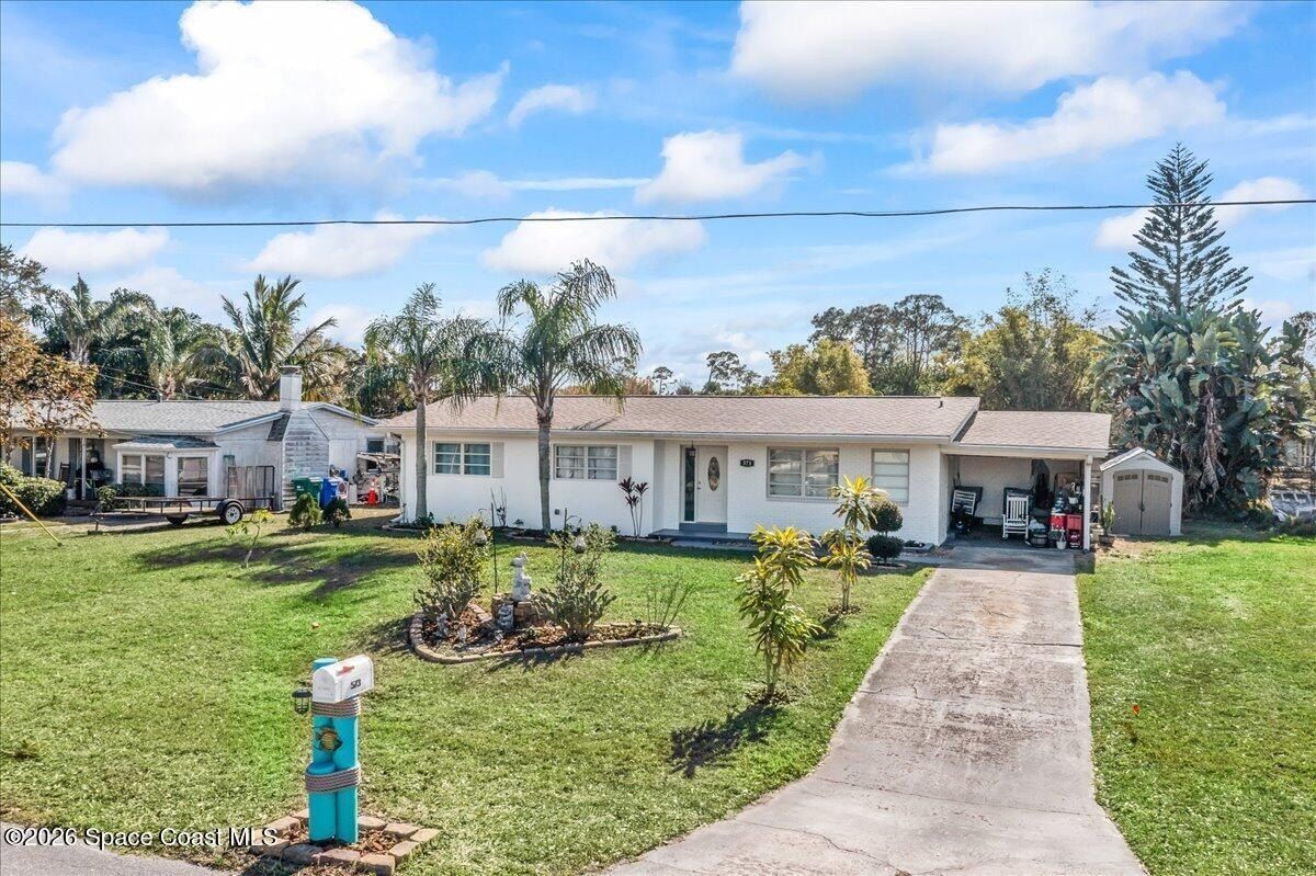 573 Wimbrow Drive. Sebastian, FL 32958