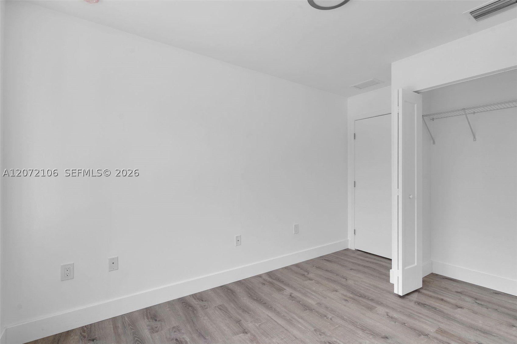 1627 Nw 40Th St. Miami, FL 33142