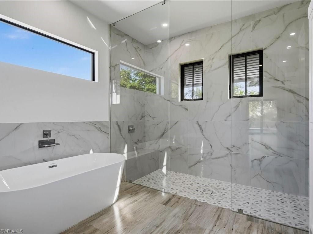 82 Tahiti Rd. Marco Island, FL 34145