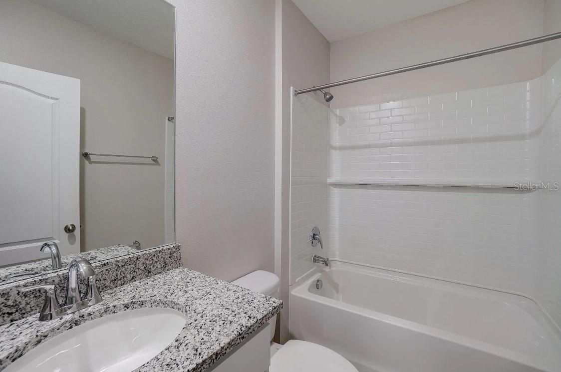 589 Broadoak Drive. Dundee, FL 33838