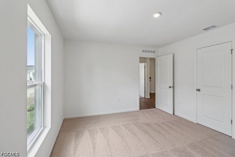 4007 Nw 38Th Lane. Cape Coral, FL 33993