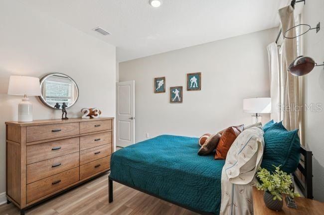3040 Sunscape Terrace. Groveland, FL 34736
