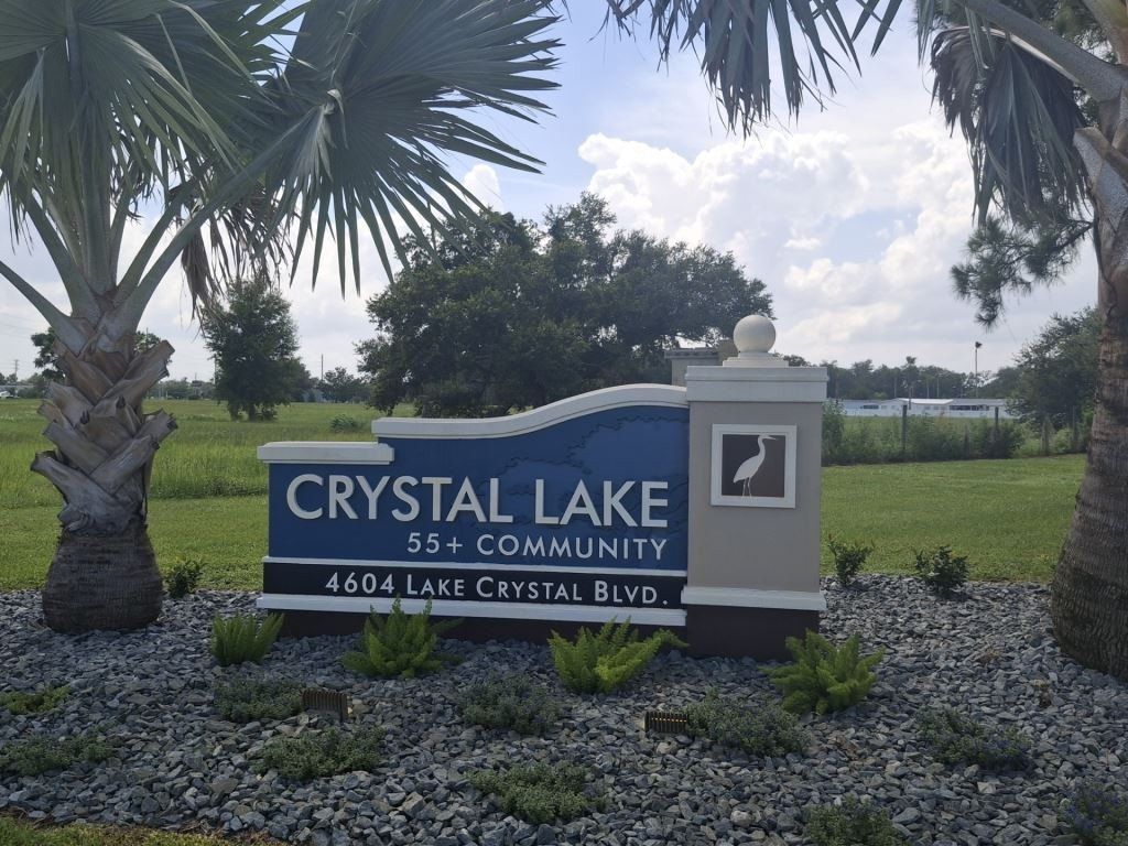 34854 Silver King Drive. Zephyrhills, FL 33541