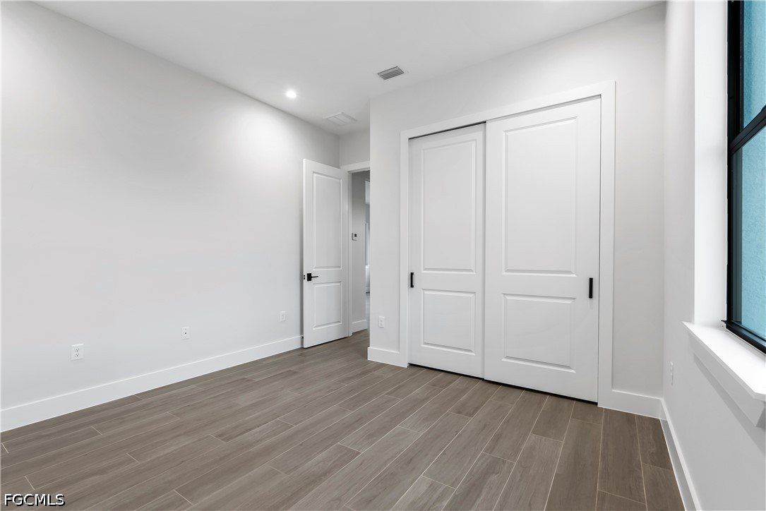 3168 56Th Avenue Ne. Naples, FL 34120