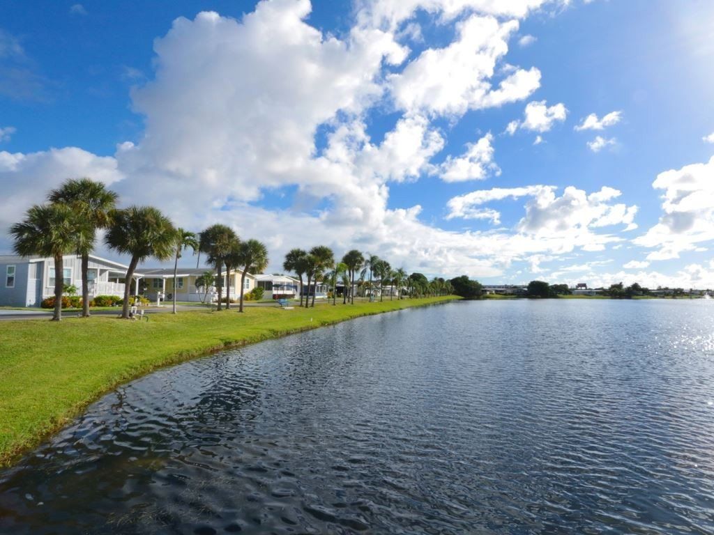 4033 68Th Street N. West Palm Beach, FL 33404