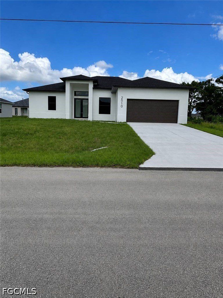 2510 20Th Street Sw. Lehigh Acres, FL 33976