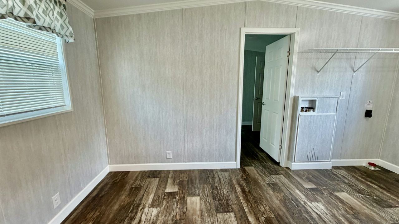1250 Lakeview Drive. Deland, FL 32720