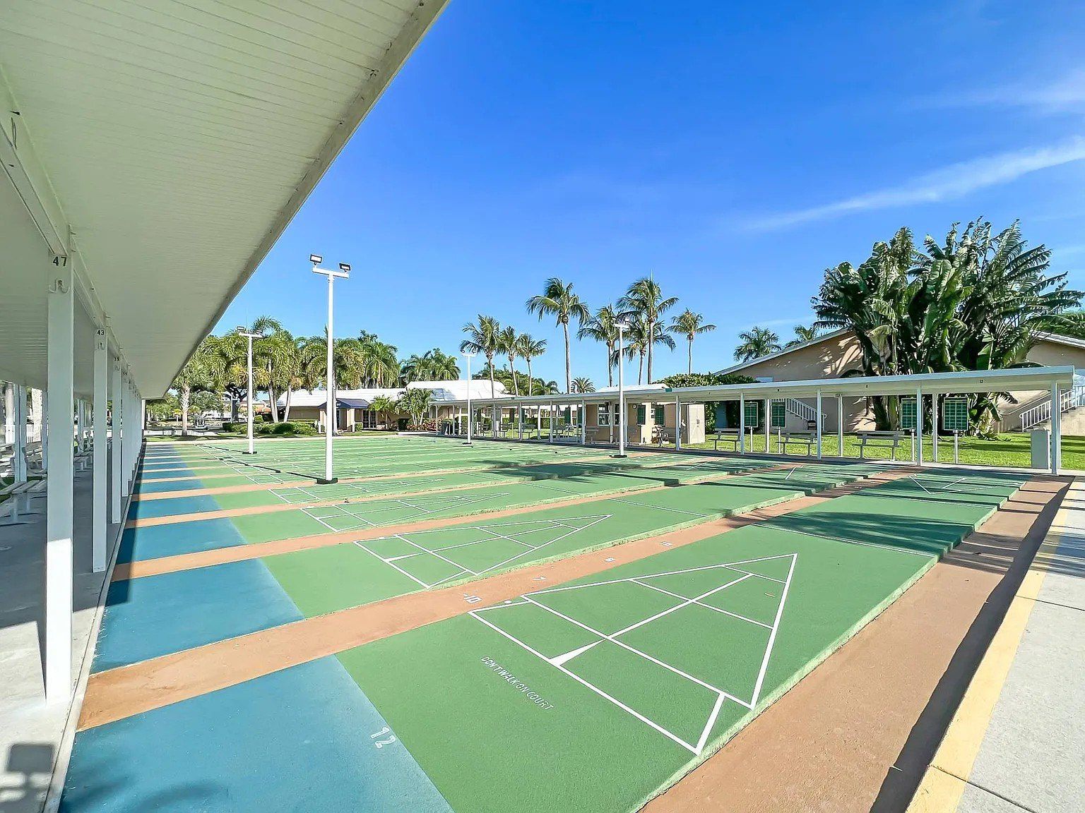 18 Punta Court. Fort Myers, FL 33908