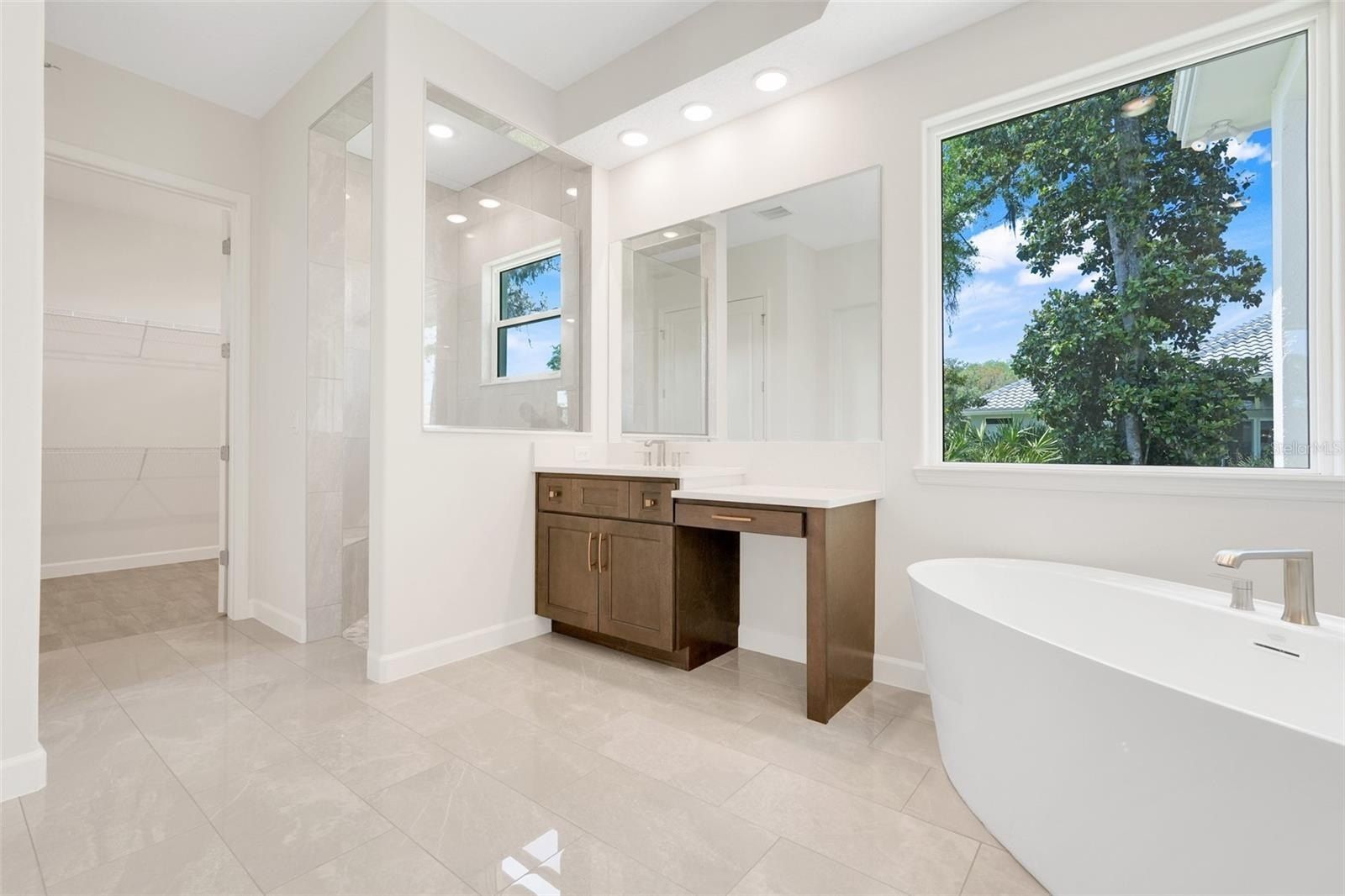 132 New Leatherwood Drive. Palm Coast, FL 32137