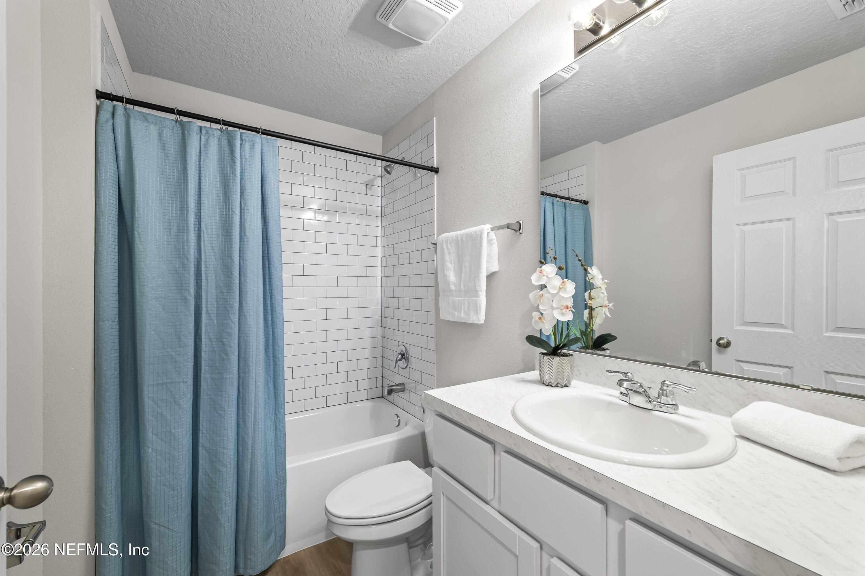 9305 Dolphin Court. Sanderson, FL 32087