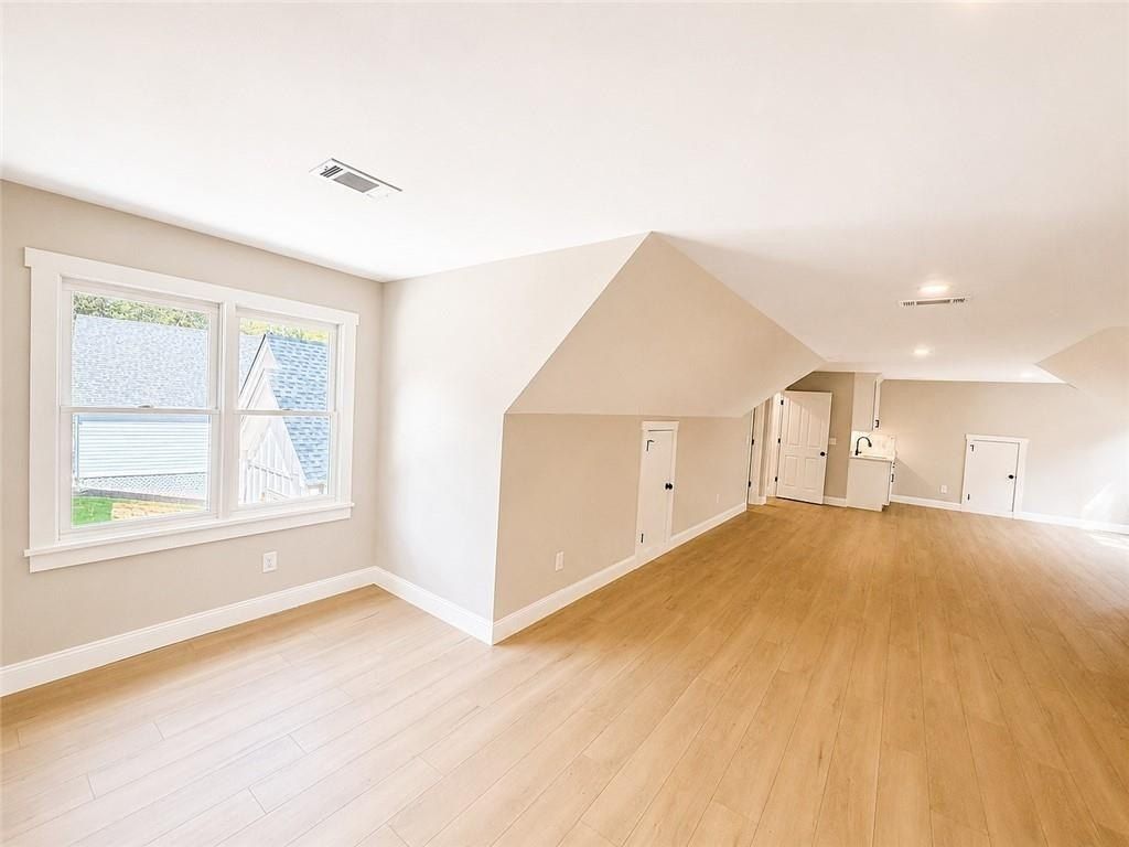 189 Pope Drive. Canton, GA 30114
