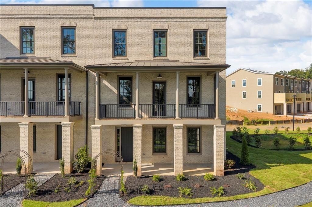 1011 Creekside Lane. Cumming, GA 30040