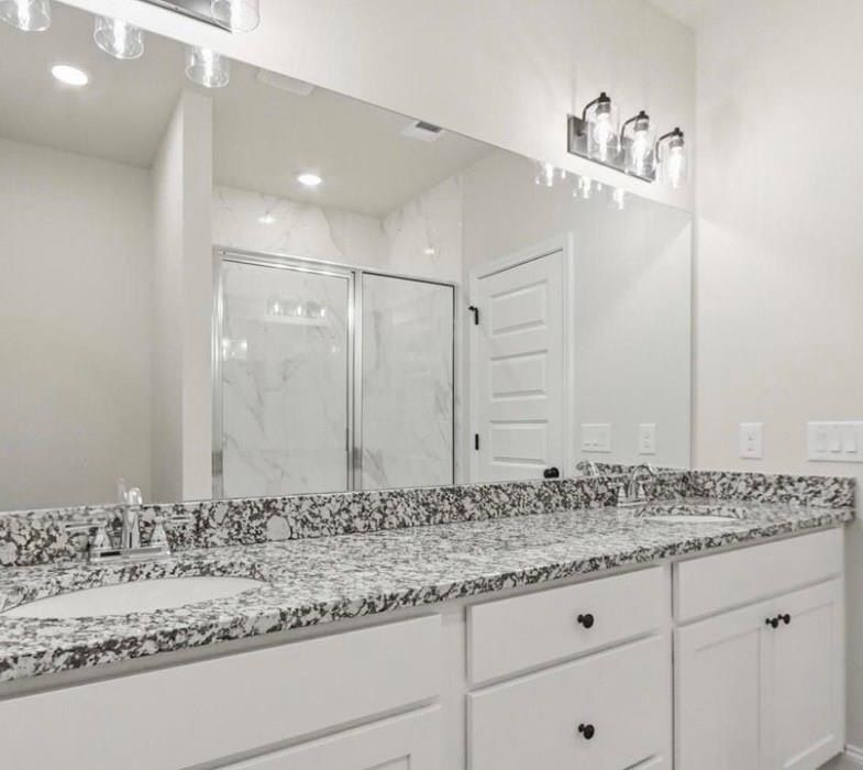 59 Wright Street. Lavonia, GA 30553