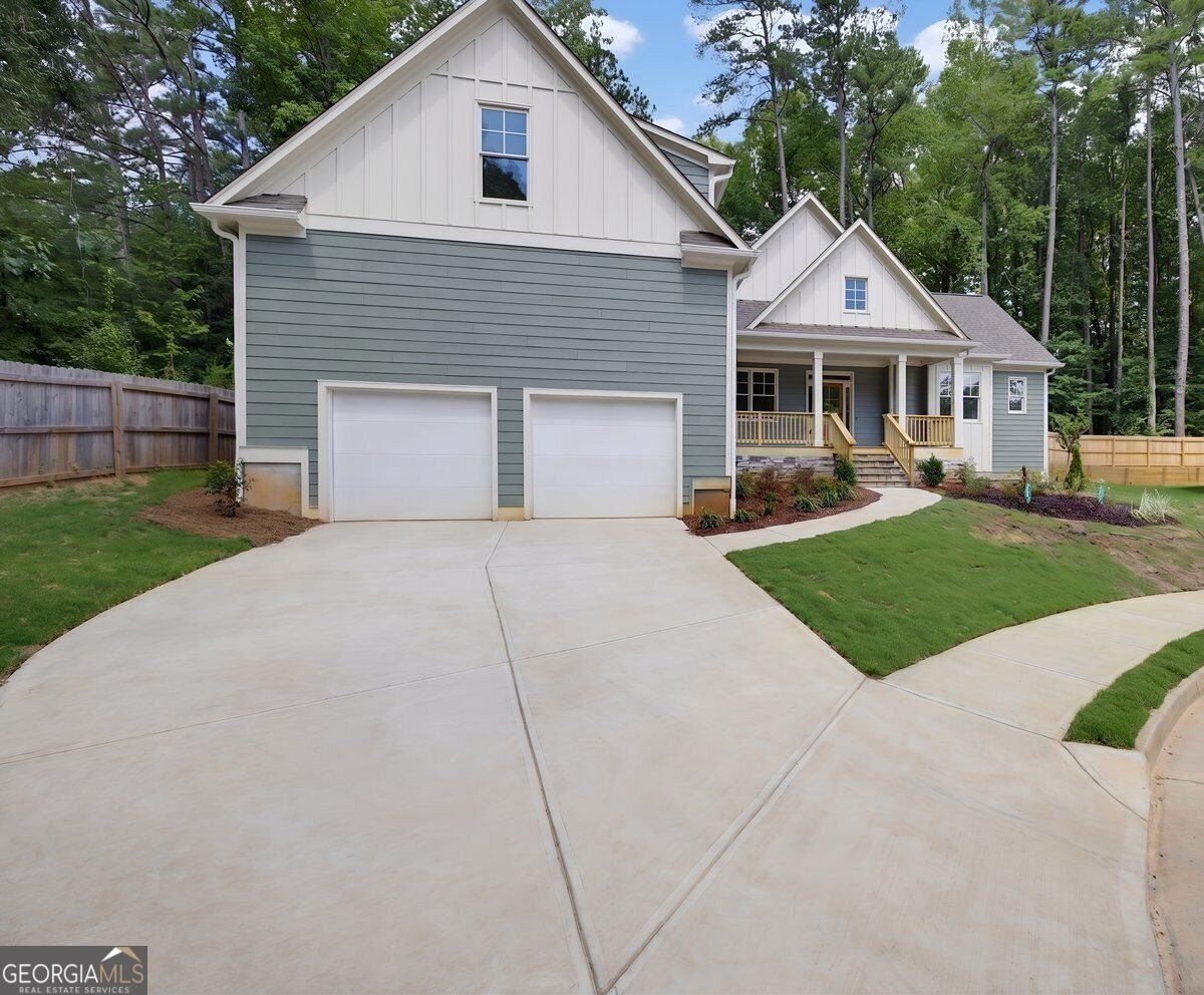 3135 King Walk Drive. Atlanta, GA 30311