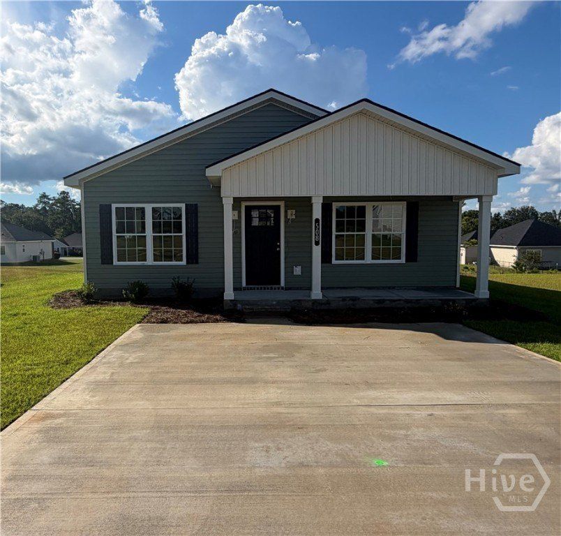 508 Nickies Way. Statesboro, GA 30458