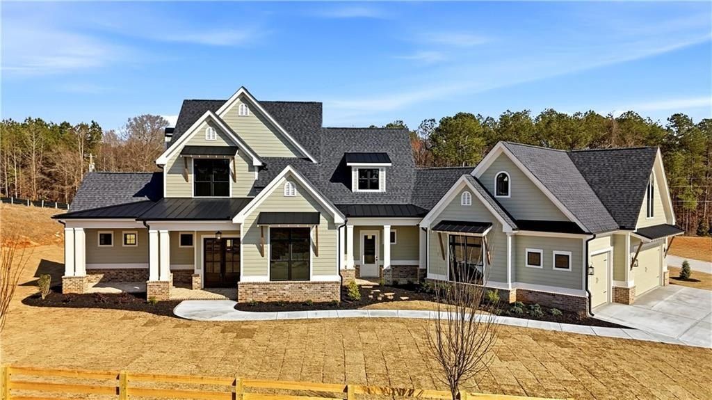 239 Aberdeen Way. Woodstock, GA 30188