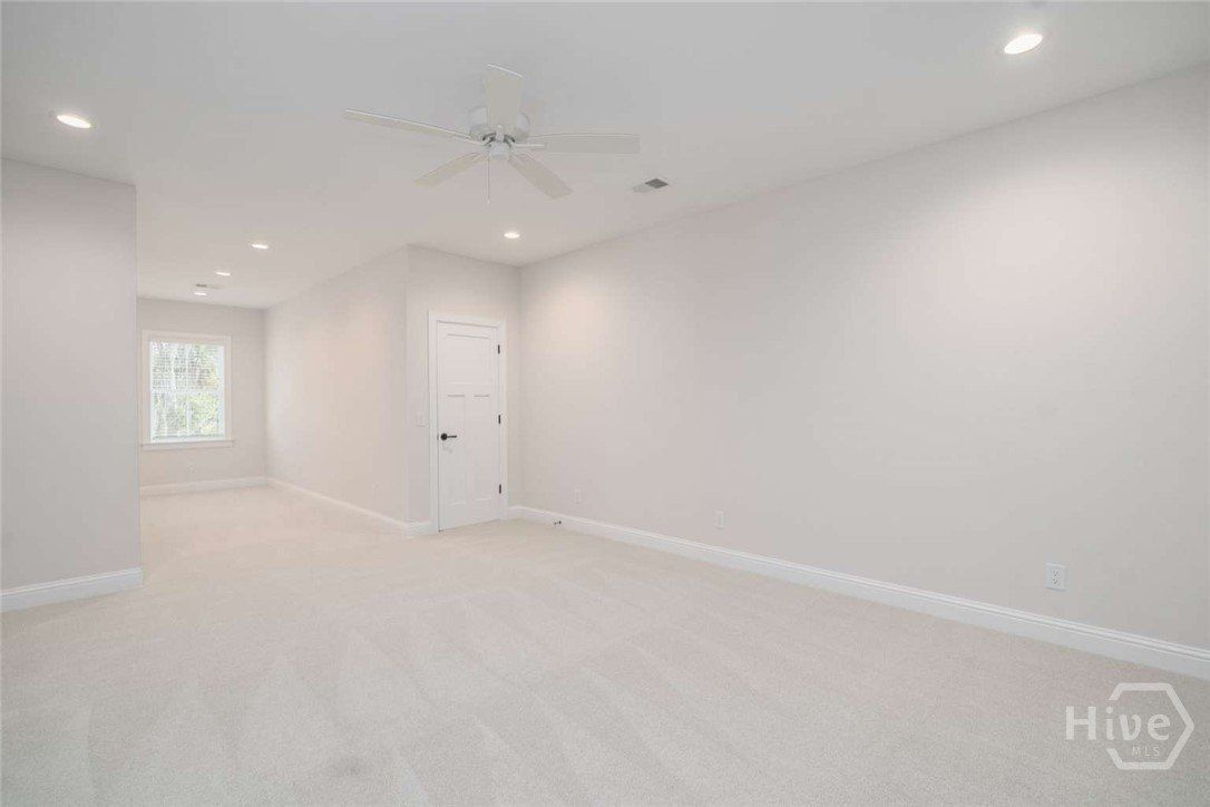 118 Grand Harbor Circle. Savannah, GA 31411