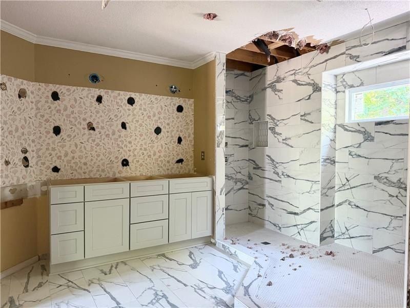 5271 Oglethorpe Court. Powder Springs, GA 30127
