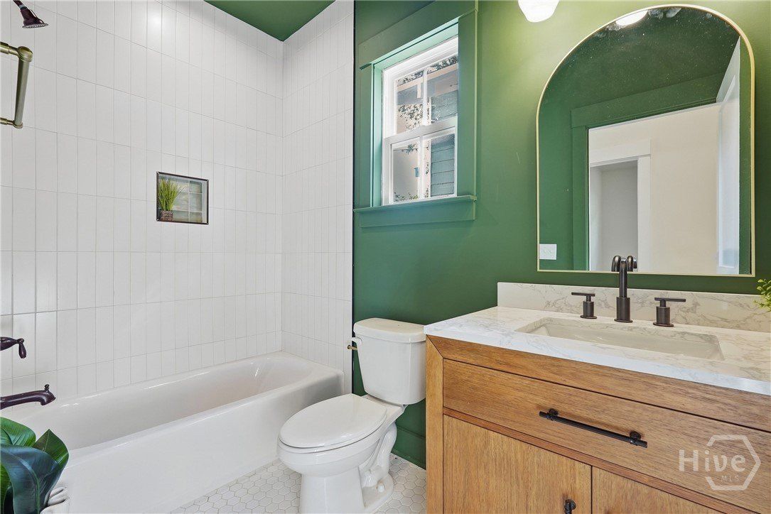 707 E 32Nd Street. Savannah, GA 31401