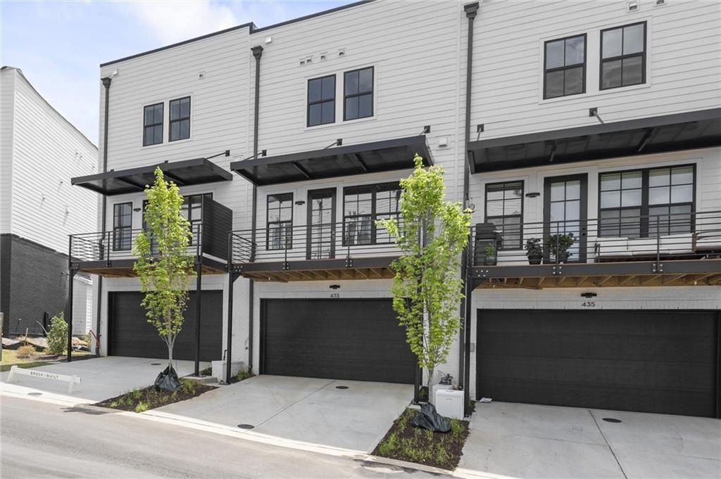 433 Mezzo Lane. Alpharetta, GA 30009