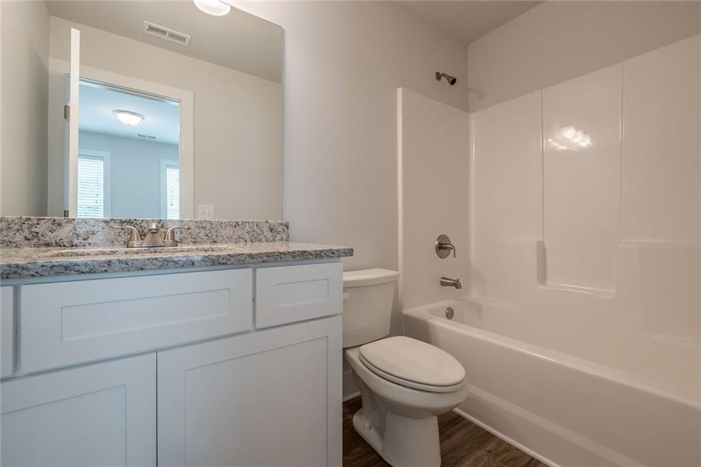 5730 Pebblebrook Trail. Gainesville, GA 30506