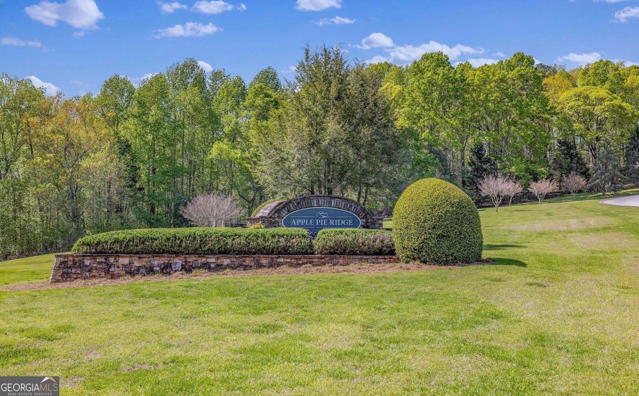 116 Planters Knoll. Baldwin, GA 30511