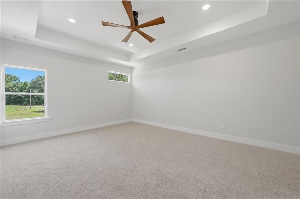 43 Kirk Road Nw. White, GA 30184