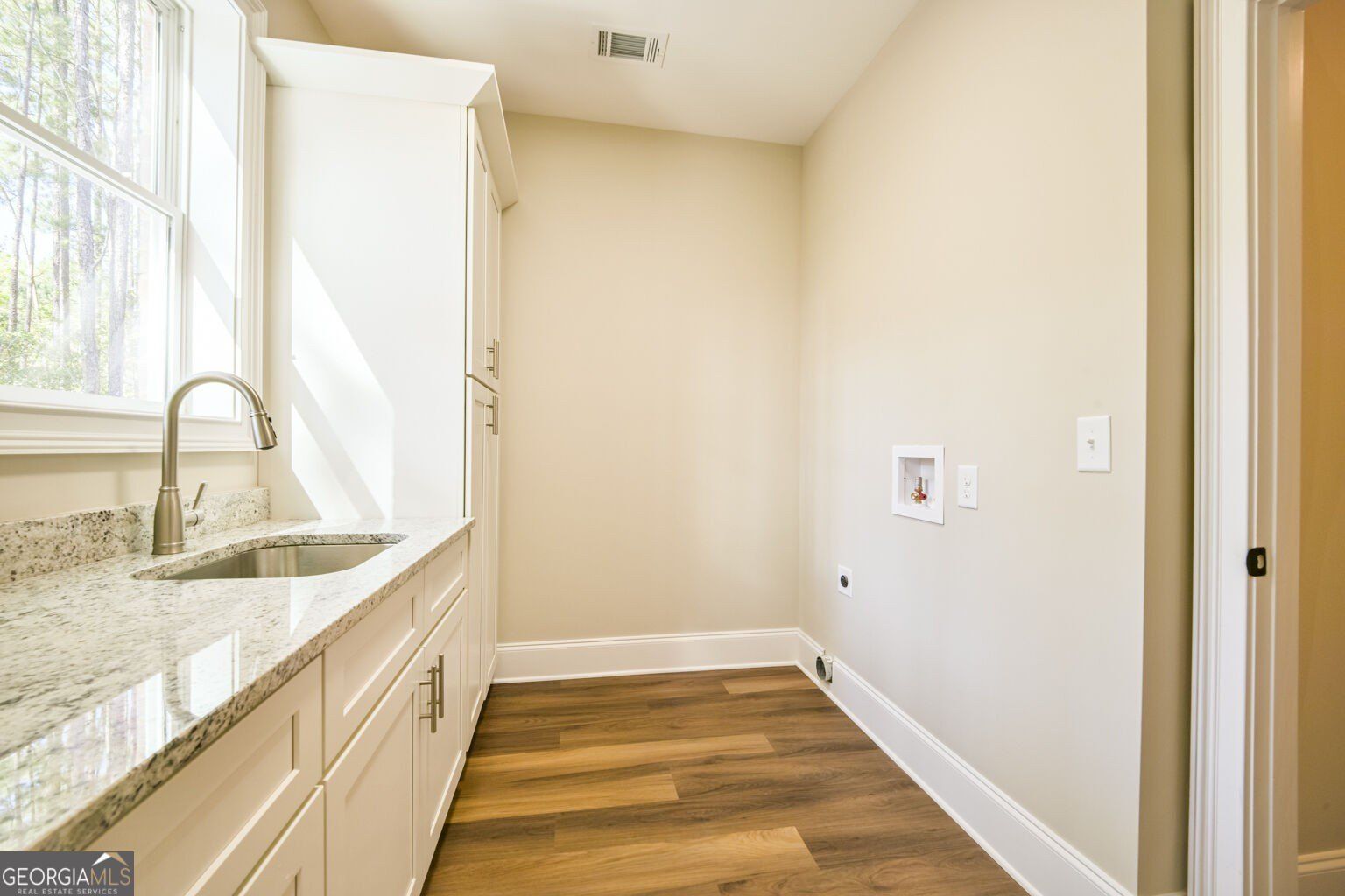 35 Mattie Court. Mansfield, GA 30055